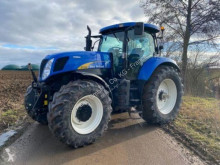 Trattore agricolo New Holland usato