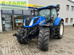 Ciągnik rolniczy New Holland używany
