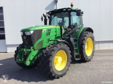 Tractor agrícola John Deere usado