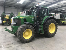 Mezőgazdasági traktor John Deere használt