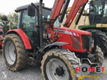 Tractor agrícola Massey Ferguson usado