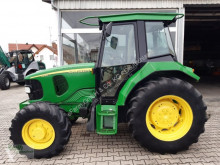 Tractor agrícola John Deere usado