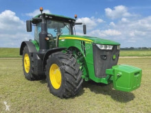 Tractor agrícola John Deere usado