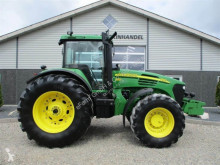 Tractor agrícola John Deere usado