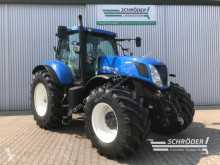 Mezőgazdasági traktor New Holland használt