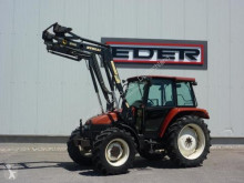 Zemědělský traktor New Holland použitý