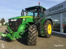Tractor agrícola John Deere 7270R usado
