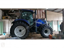 Mezőgazdasági traktor New Holland használt