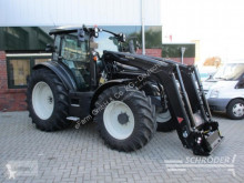 Mezőgazdasági traktor Valtra használt