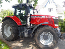 Tractor agrícola Massey Ferguson usado
