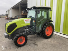 Tractor agrícola Claas Nexos 220 VL STAGE 3B usado