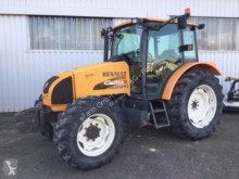 Mezőgazdasági traktor Renault használt
