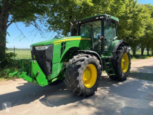 Tractor agrícola John Deere usado