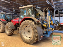 Tractor agrícola Massey Ferguson usado