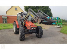 Massey Ferguson mezőgazdasági traktor 4235