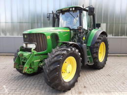 Tractor agrícola John Deere 6920S usado