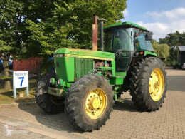 Tractor agrícola John Deere 4055 usado