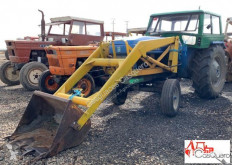 tractor agricol