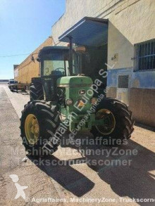 Tractor agrícola John Deere 3640 usado