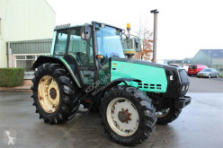Tracteur agricole Valtra 6600 occasion