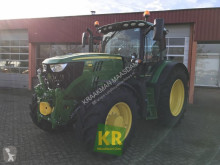 Tractor agrícola John Deere nuevo