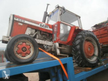 Tractor agrícola tractora antigua Massey Ferguson 595