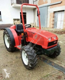 Tractor agrícola Tractor frutero Goldoni Q Goldoni star 30 50