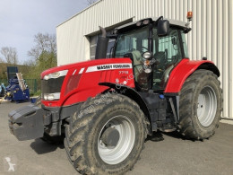 Zemědělský traktor Massey Ferguson použitý