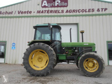 Tractor agrícola John Deere 3350 usado