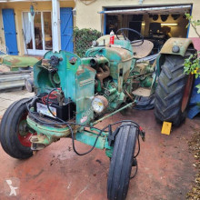Tractor agrícola tractora antigua Deutz D4005