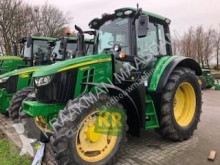 Tractor agrícola John Deere 6100M nuevo