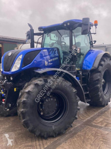 Tractor agrícola New Holland T7.230 usado