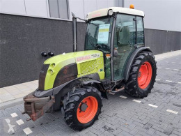Mezőgazdasági traktor Claas Nectis 237VE használt