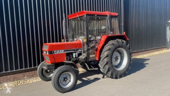 Tractor agrícola Case 633 usado