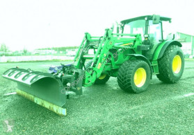 Tractor agrícola John Deere 5080 R usado