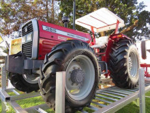 Tractor agrícola otro tractor Massey Ferguson MF 1500 MF 385