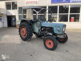Tractor agrícola Eicher usado