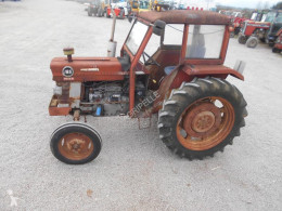 Tractor agrícola Massey Ferguson 165