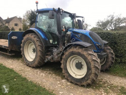Tracteur agricole Valtra N134 v occasion