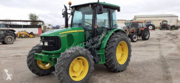 Tractor antiguo John Deere 5M 5080M