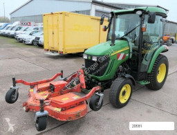 John Deere 3320 Mikro traktor použitý