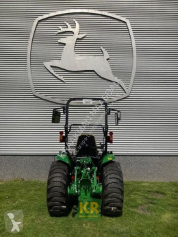 John Deere 3033R Mikro traktor nový