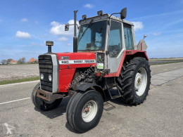 Mezőgazdasági traktor Massey Ferguson 690 használt