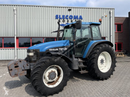 Zemědělský traktor New Holland TM135 Range Command použitý