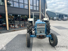 Tractor agrícola Ford 4000 usado