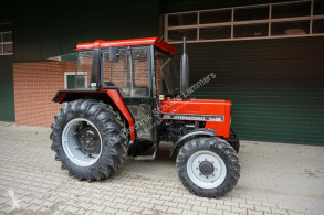 Tractor agrícola Case 533 Allrad usado