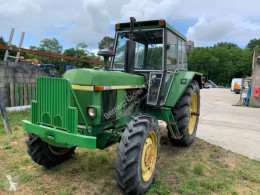 Mezőgazdasági traktor John Deere 3130 használt