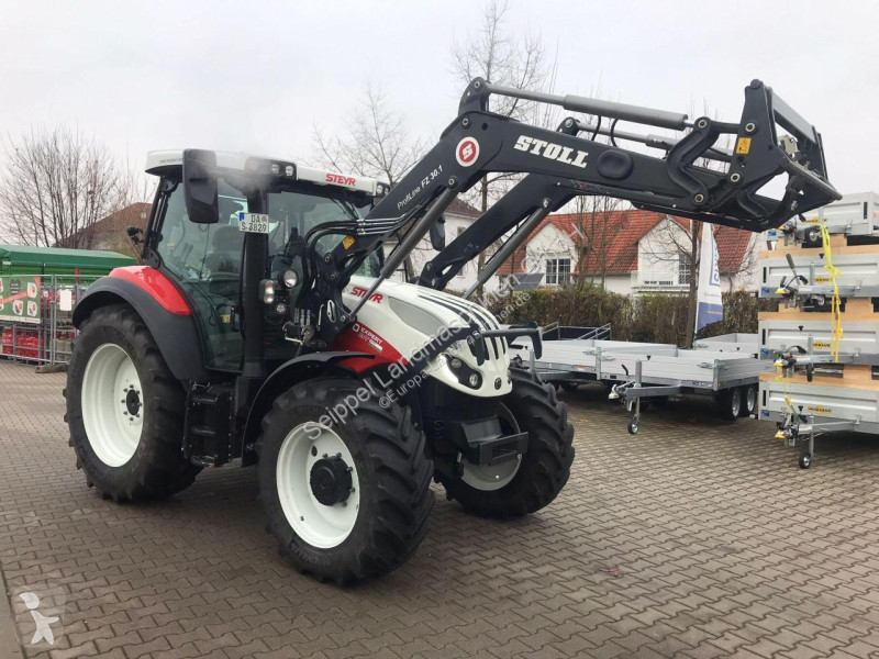 Tractor Steyr EXPERT 4110 CVT mit Stoll FZ 30.1
