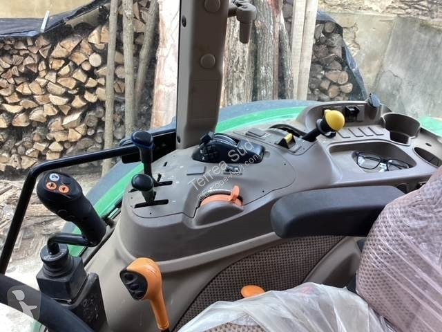 Tractor agrícola John Deere 5090M