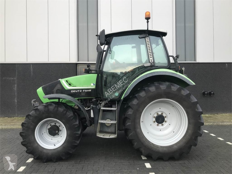 Tractor Deutz Agrotron ttv430 met brede wielen